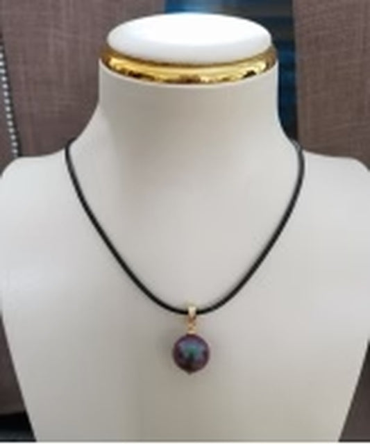 Crystal Pearl Fashionable Copper Leather Women Necklace